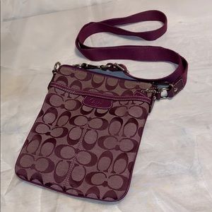 COACH Purple Signature C Swingpack